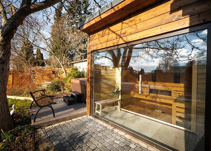 Lubi Daire Balatonboglár